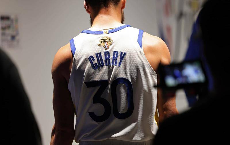 肩负着更多 肩负着更多