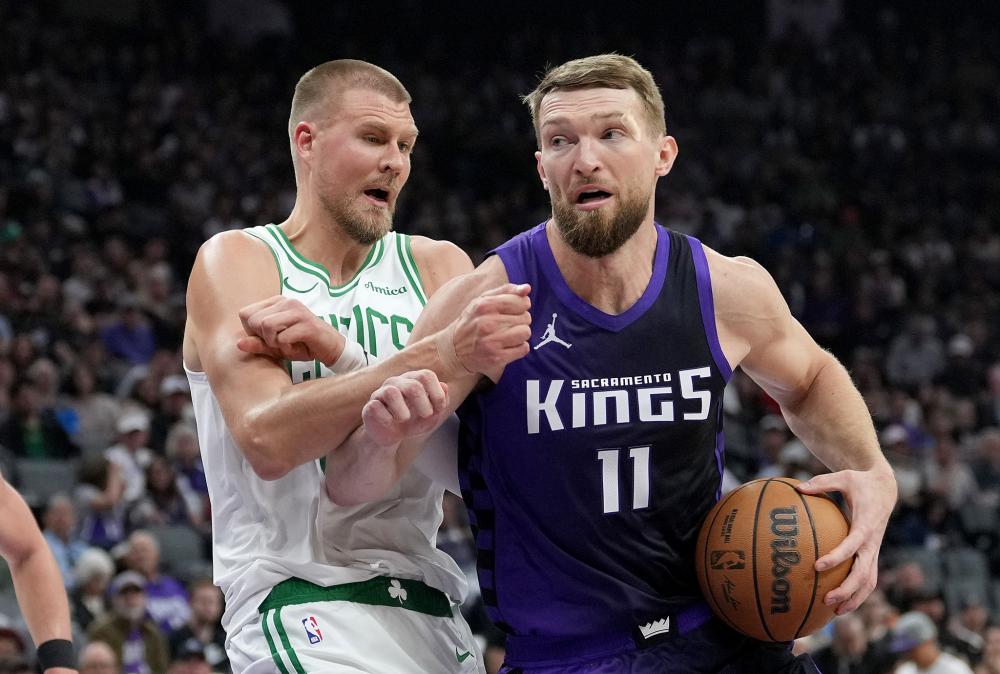 斯鲍凭借一 斯鲍凭借一