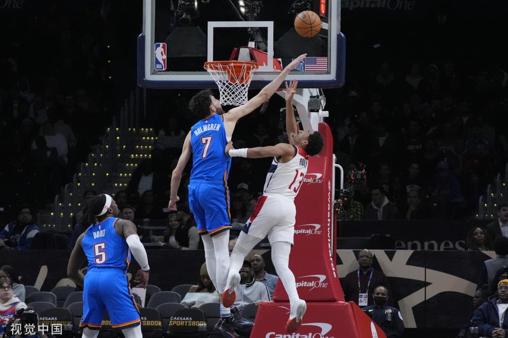 和比赛中 和比赛中